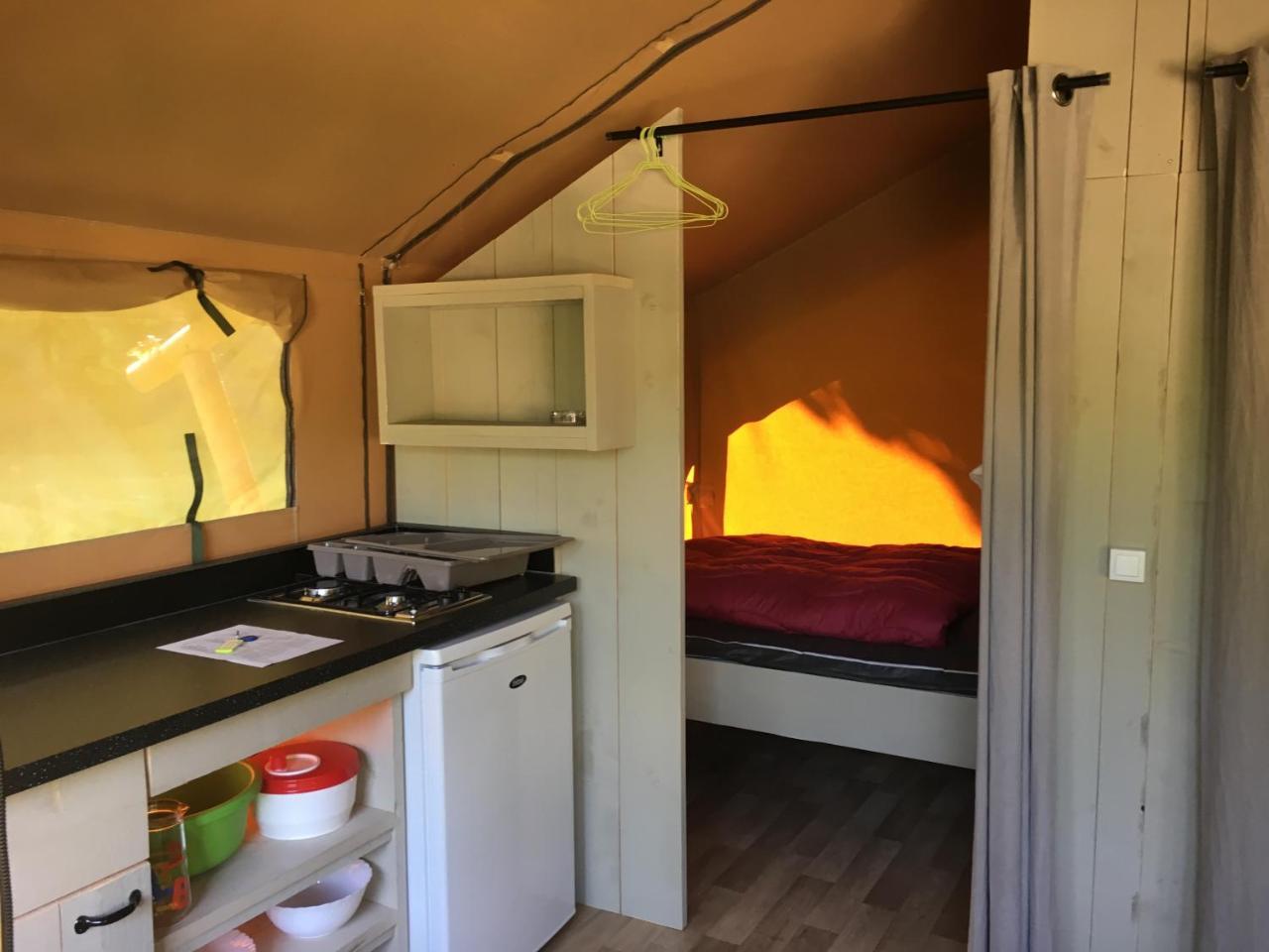 Camping 3 Etoiles - Piscine Chauffee - Vue Montagne Saint-Girons  Esterno foto