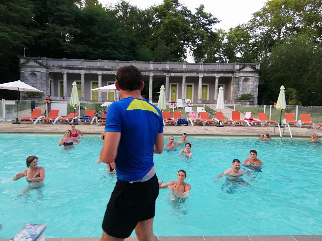 Camping 3 Etoiles - Piscine Chauffee - Vue Montagne Saint-Girons  Esterno foto